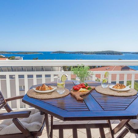 Tia Hvar Top View Apartment Hvar Town Esterno foto